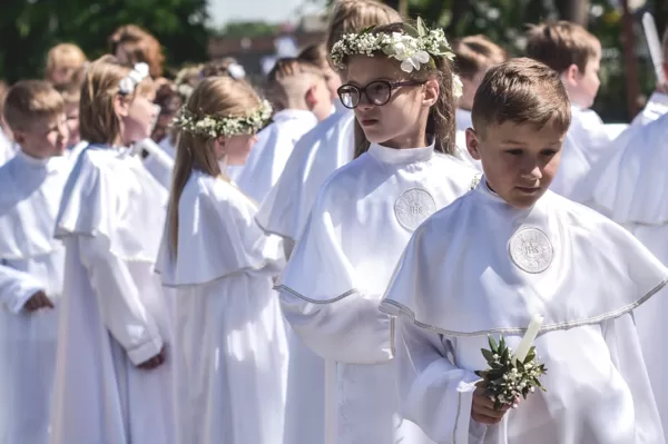 Pirmoji Šventoji Komunija 2019